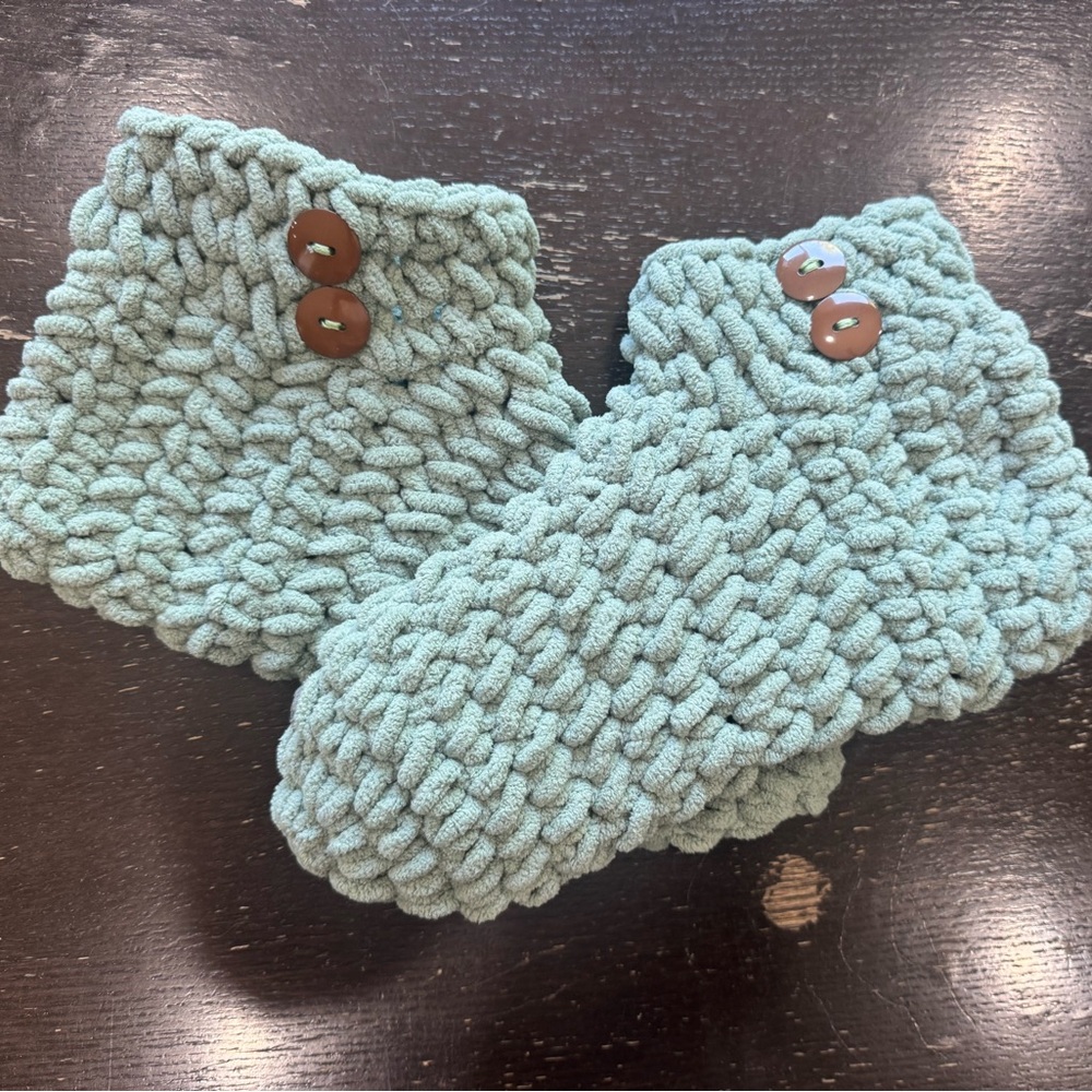 Chunky Knit Slippers with Decorative Buttons - NWOT